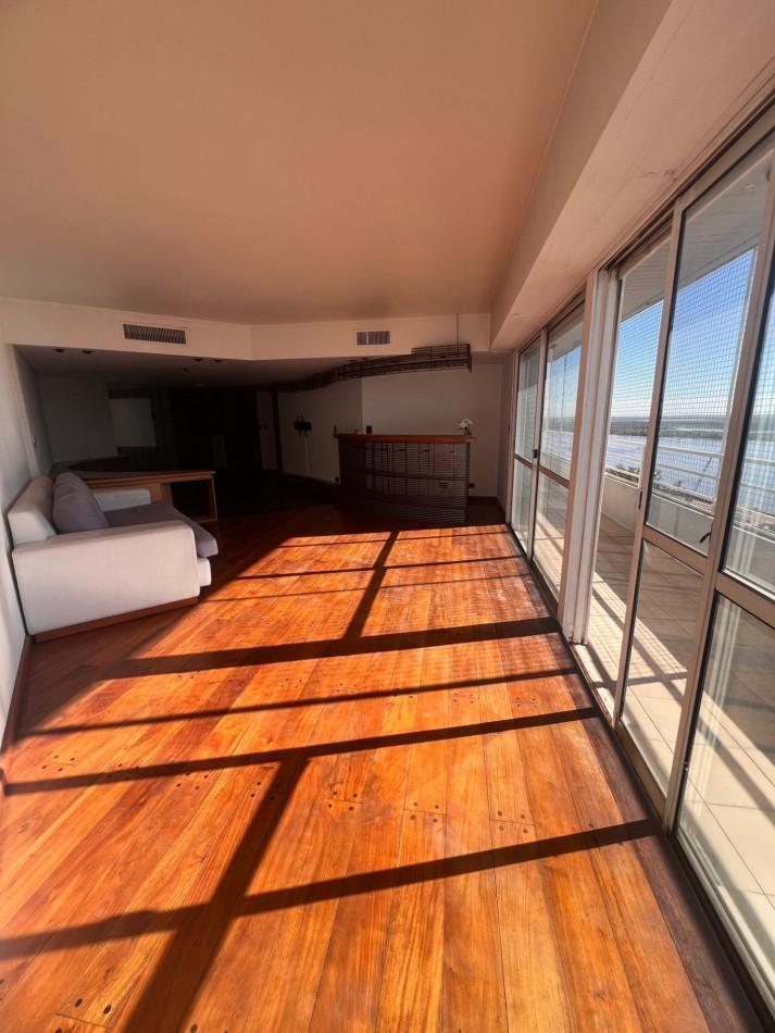 Foto de Departamento frente al rio. Cochera y baulera. Amenities., imagen 3