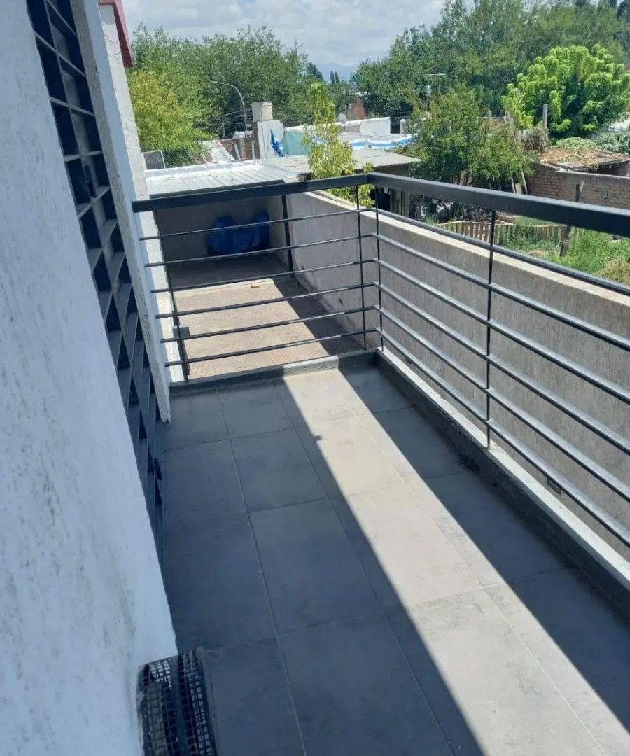 Departamento en venta en Las Cañas 4