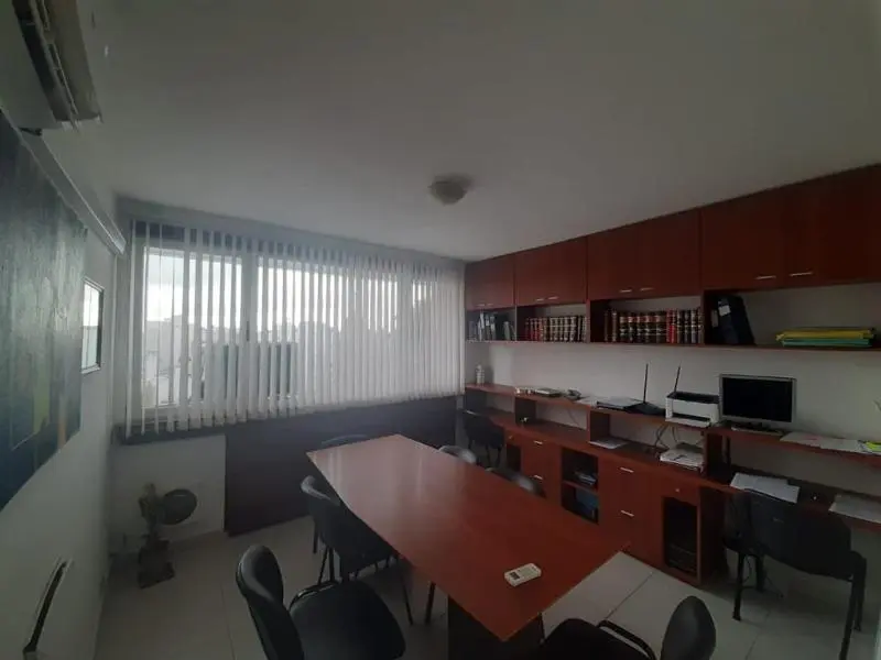 Oficina comercial en Alquiler en Centro 2