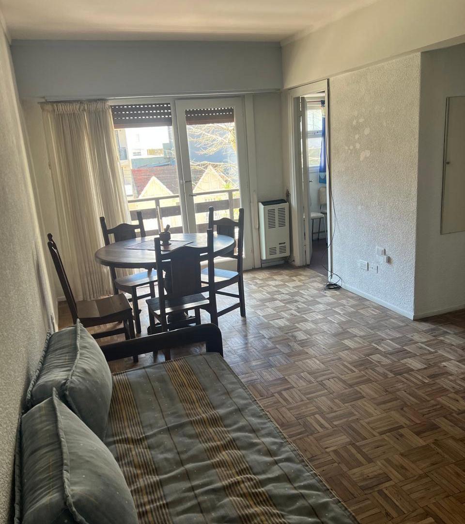 Foto de Departamento en Alquiler en La Perla, imagen 3