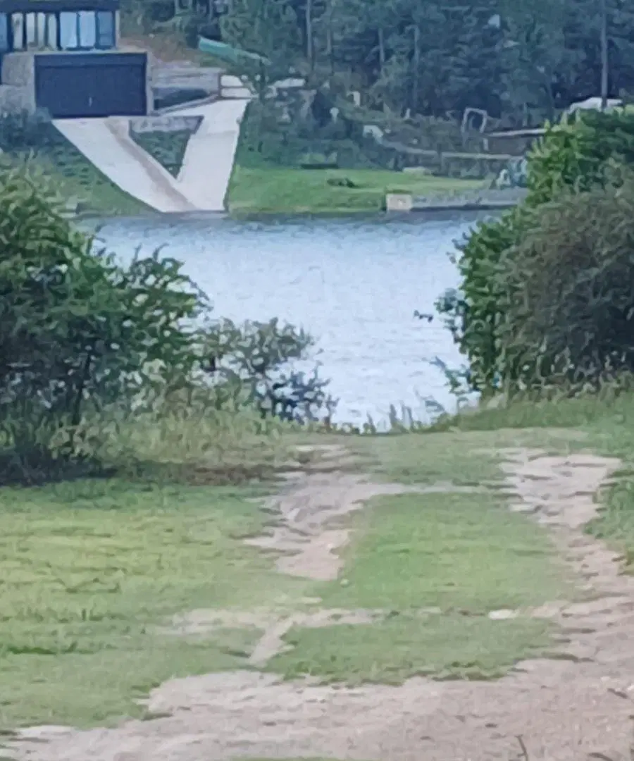 EXCEPCIONAL TERRENO LOS ESPINILLOS SOBRE AVDA. COSTANERA A SOLO 100MS. DEL RIO 4