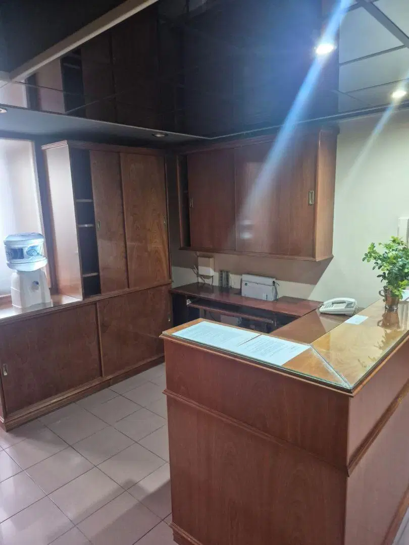 OFICINA EN VENTA 1