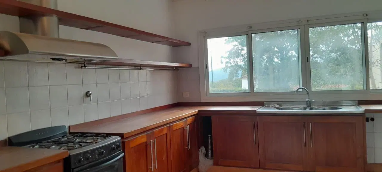 CASA EN ALQUILER 3
