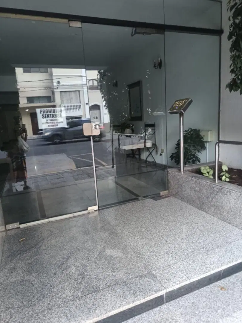 DEPARTAMENTO EN VENTA 4