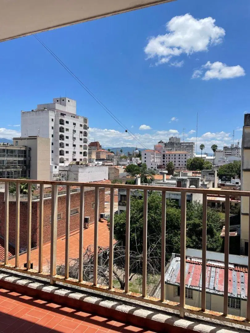 DEPARTAMENTO EN VENTA 3