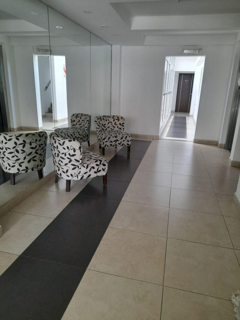 Foto de DEPARTAMENTO EN ALQUILER, imagen 2