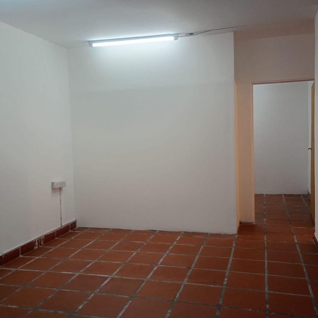 Foto de LOCAL COMERCIAL EN ALQUILER, imagen 1