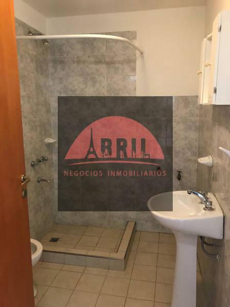 Oportunidad! Monoambientes en Excelente Precio en El Centr 3