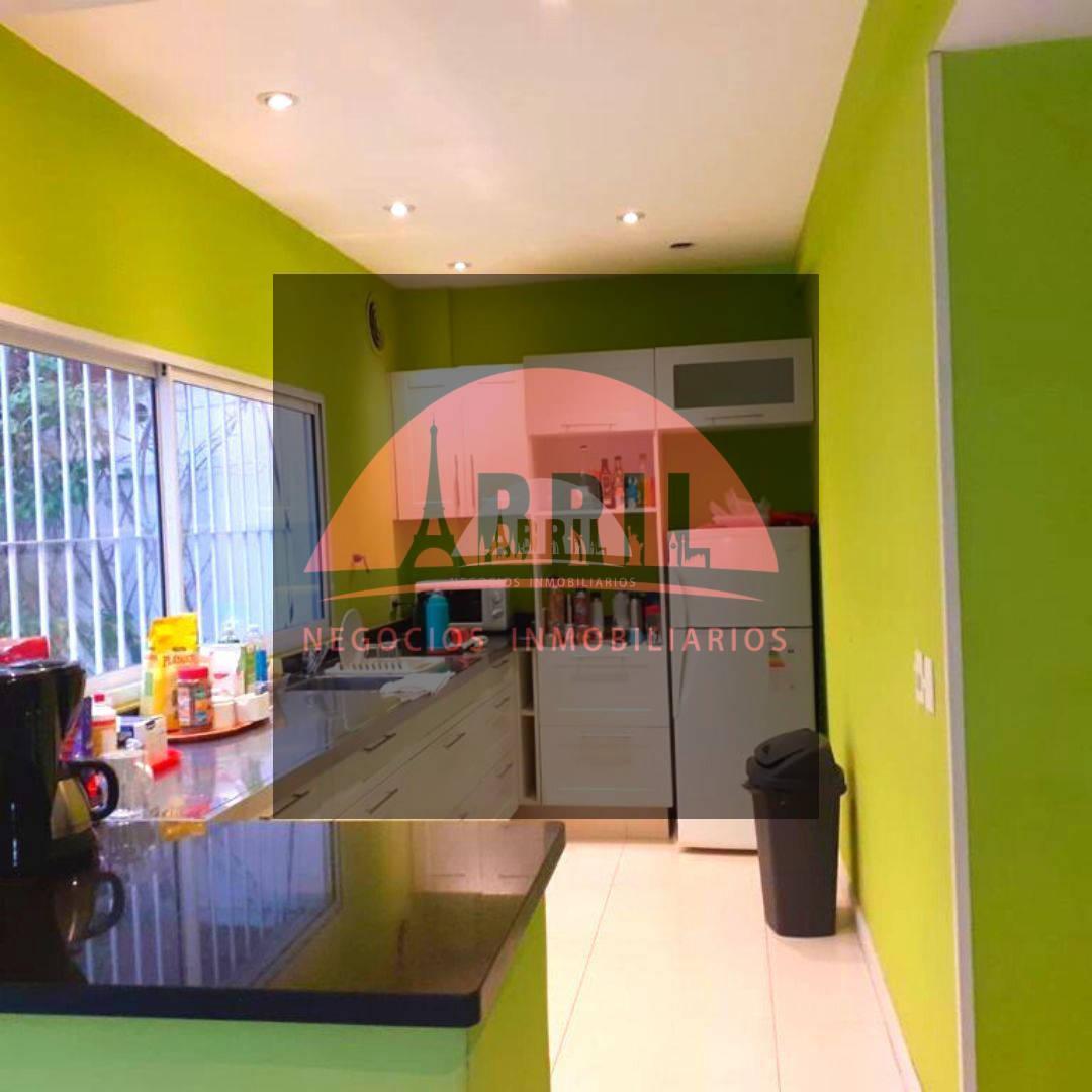 Oportunidad de Amplias y Luminosas Oficinas 5