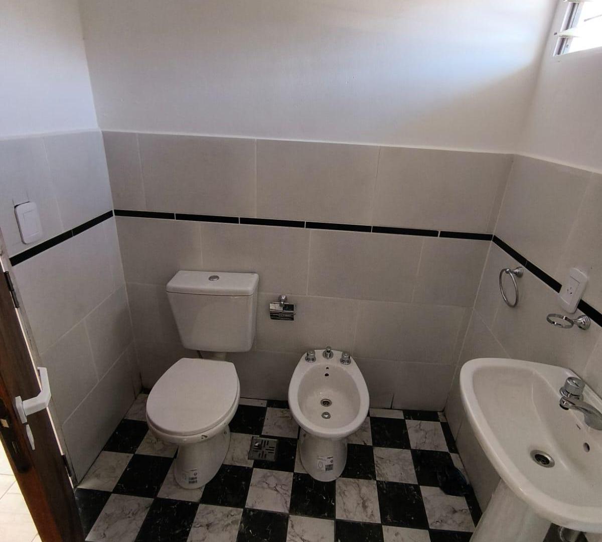 Foto de Alquiler Departamento De Un Dormitorio Rosario, imagen 2