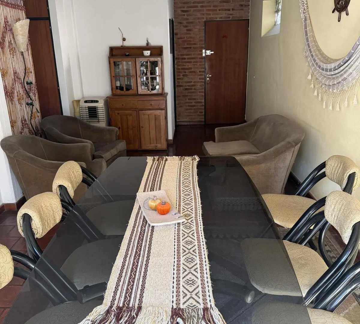 Departamento 2 amb. al frente con balcon 5