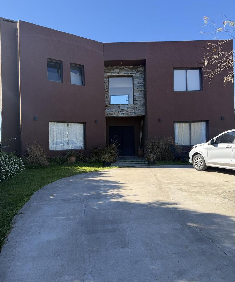 Foto de CASA A LAGUNA EN VENTA EN CANTON NORTE, imagen 1