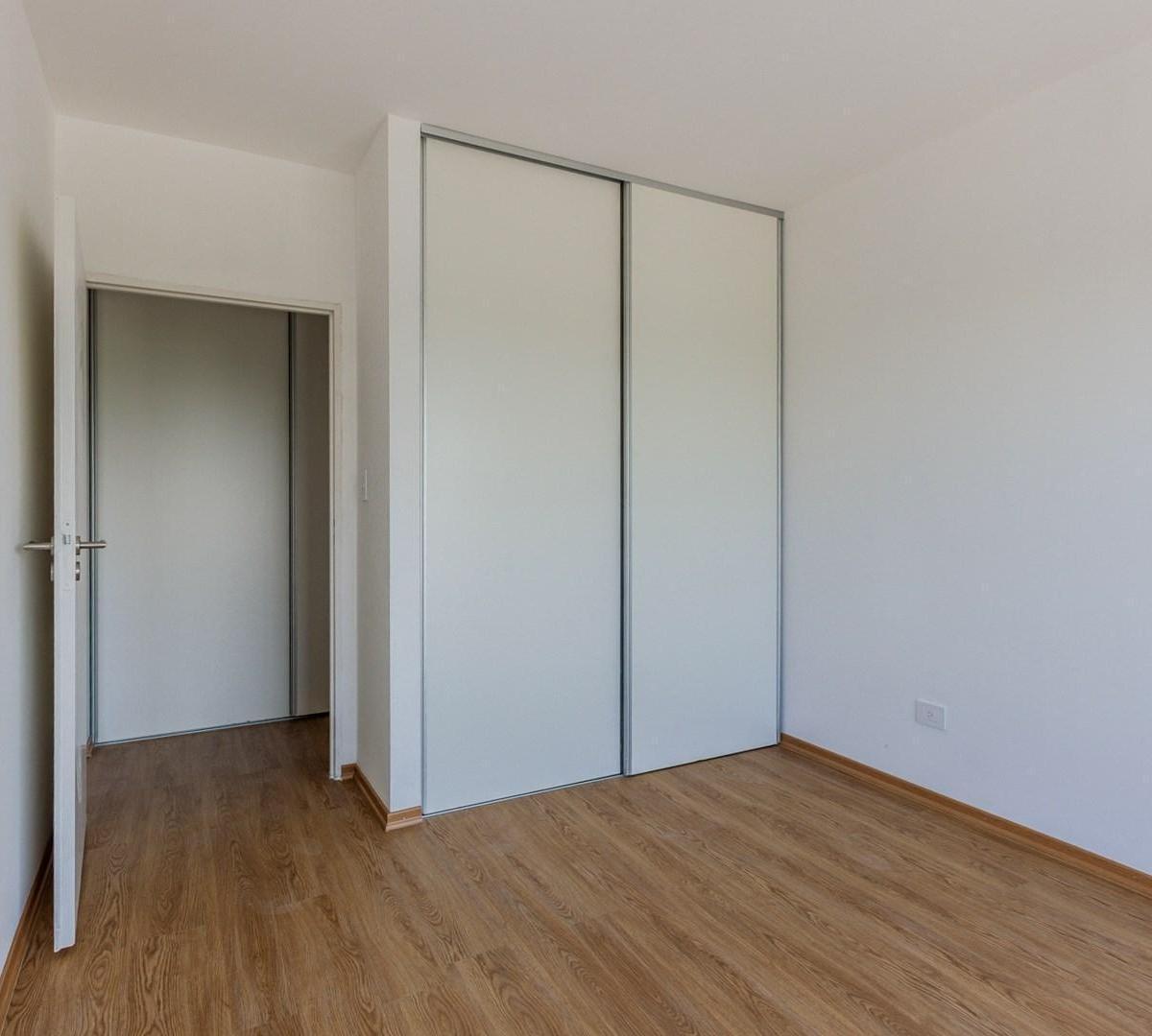 Venta. Departamento. 3 Amb. Contrafrente. Balcón Terraza. Villa Urquiza 2