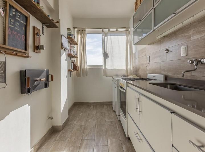 Venta. Departamento 3 ambientes. Frente. Apto Crédito. Luminoso. Velez Sarsfield 2