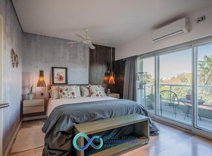 Venta Depto 3 Amb Frente Apto Crédito c/doble cochera. VERSALLES 2