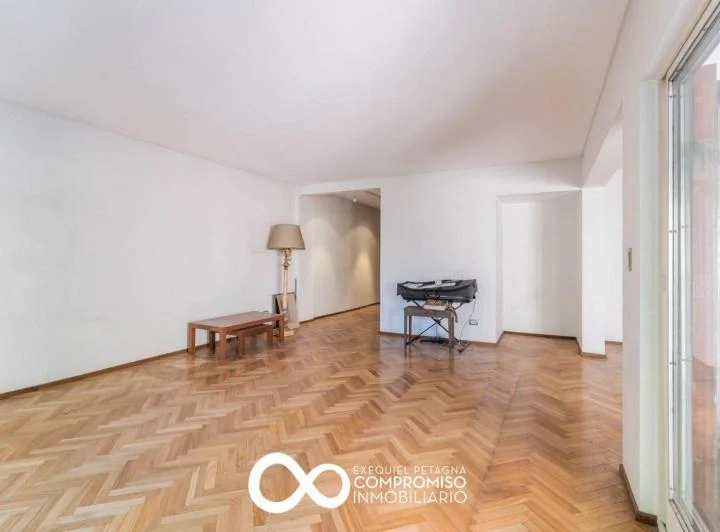 Venta. Apto Credito. Departamento 4 ambientes. Cochera. Baulera. Belgrano 4
