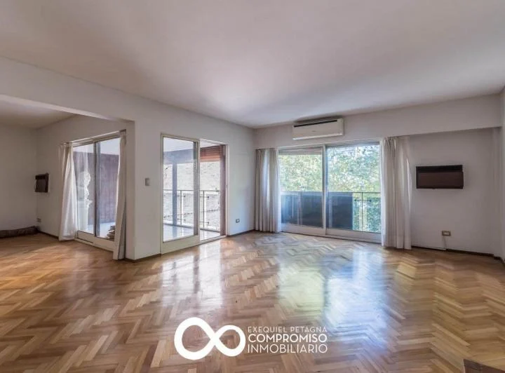 Venta. Apto Credito. Departamento 4 ambientes. Cochera. Baulera. Belgrano 5