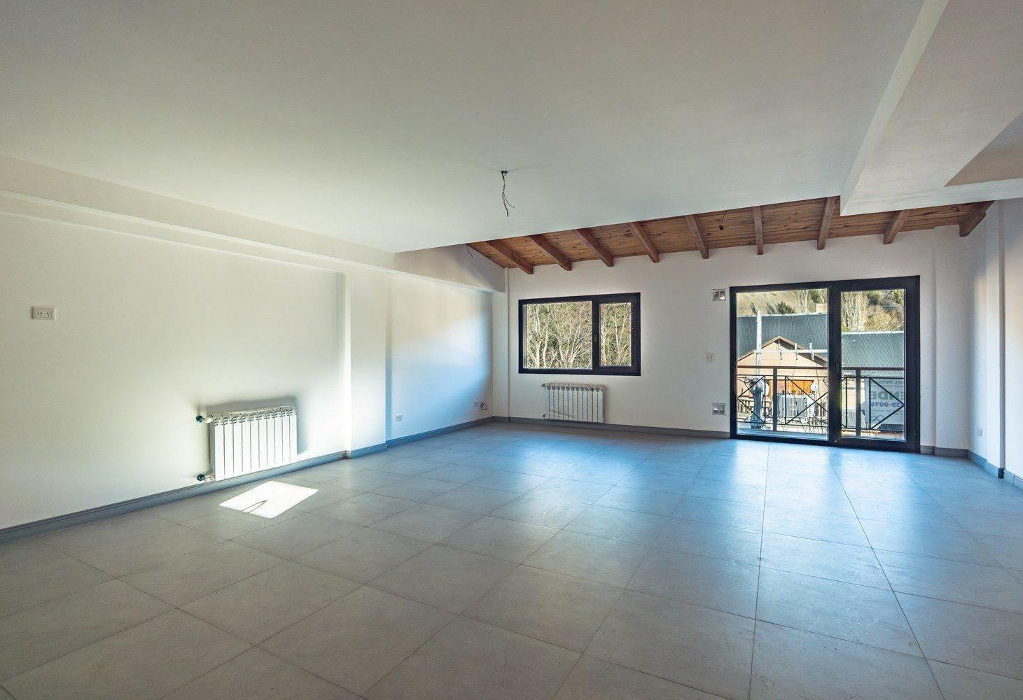Foto de VENTA. DUPLEX. DEPTO. ESTRENAR. SUM. CENTRO SAN MARTIN DE LOS ANDES, imagen 3
