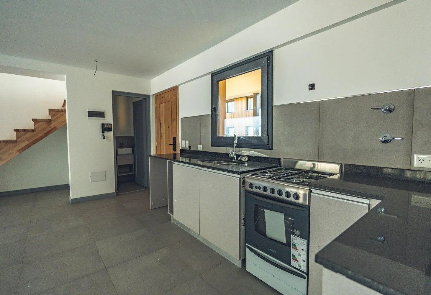 VENTA. DUPLEX. DEPTO. ESTRENAR. SUM. CENTRO SAN MARTIN DE LOS ANDES 4