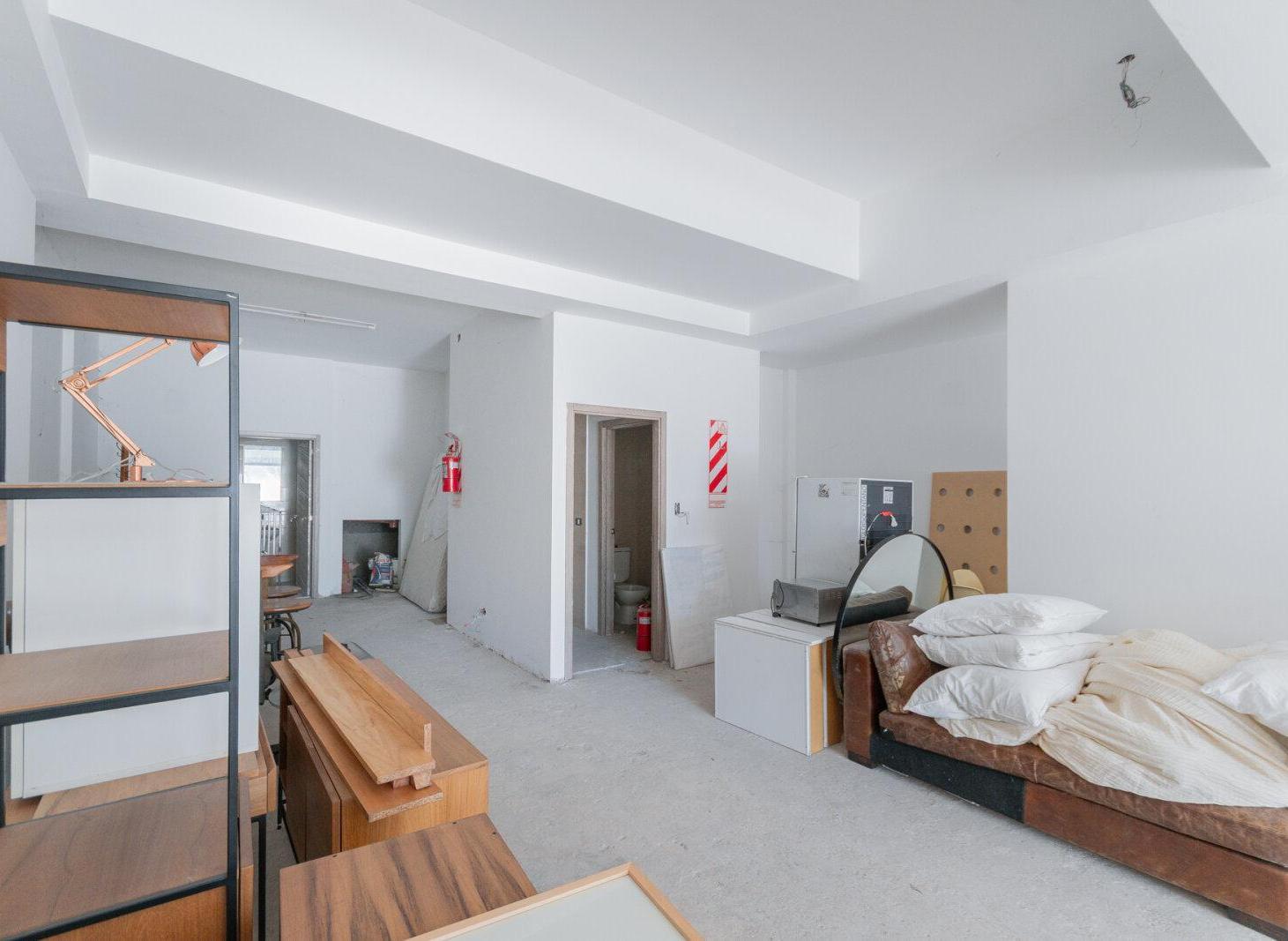 Venta Local comercial. 95 m². 2 baños. 6,20m de Vidriera. Chacarita