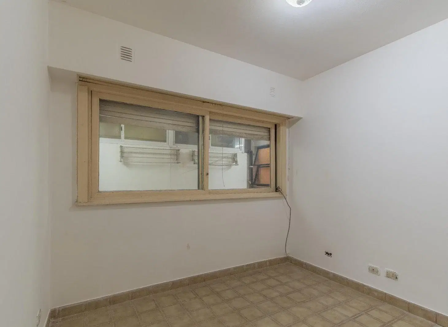 VENTA DEPARTAMENTO DOS AMBIENTES. VILLA CRESPO. PATIO. APTO CREDITO 2