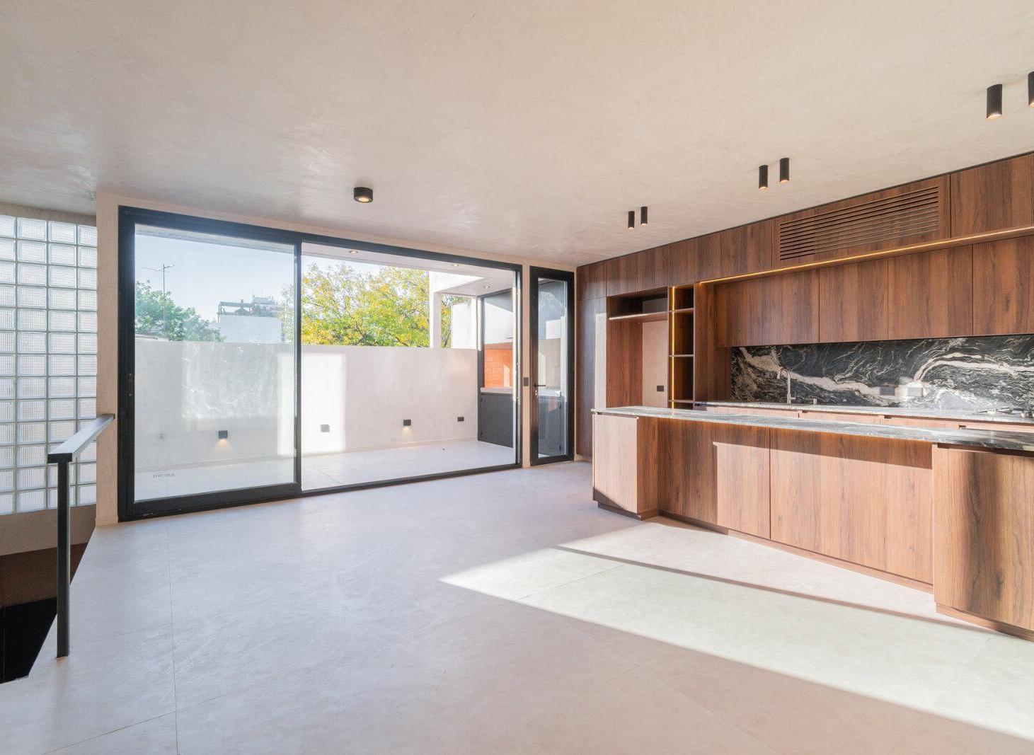 Venta PH 3 ambientes en Saavedra con terraza