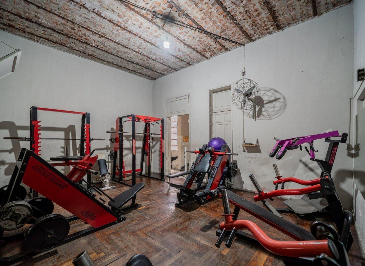Venta . Oportunidad. PH con potencial local. Villa Crespo.