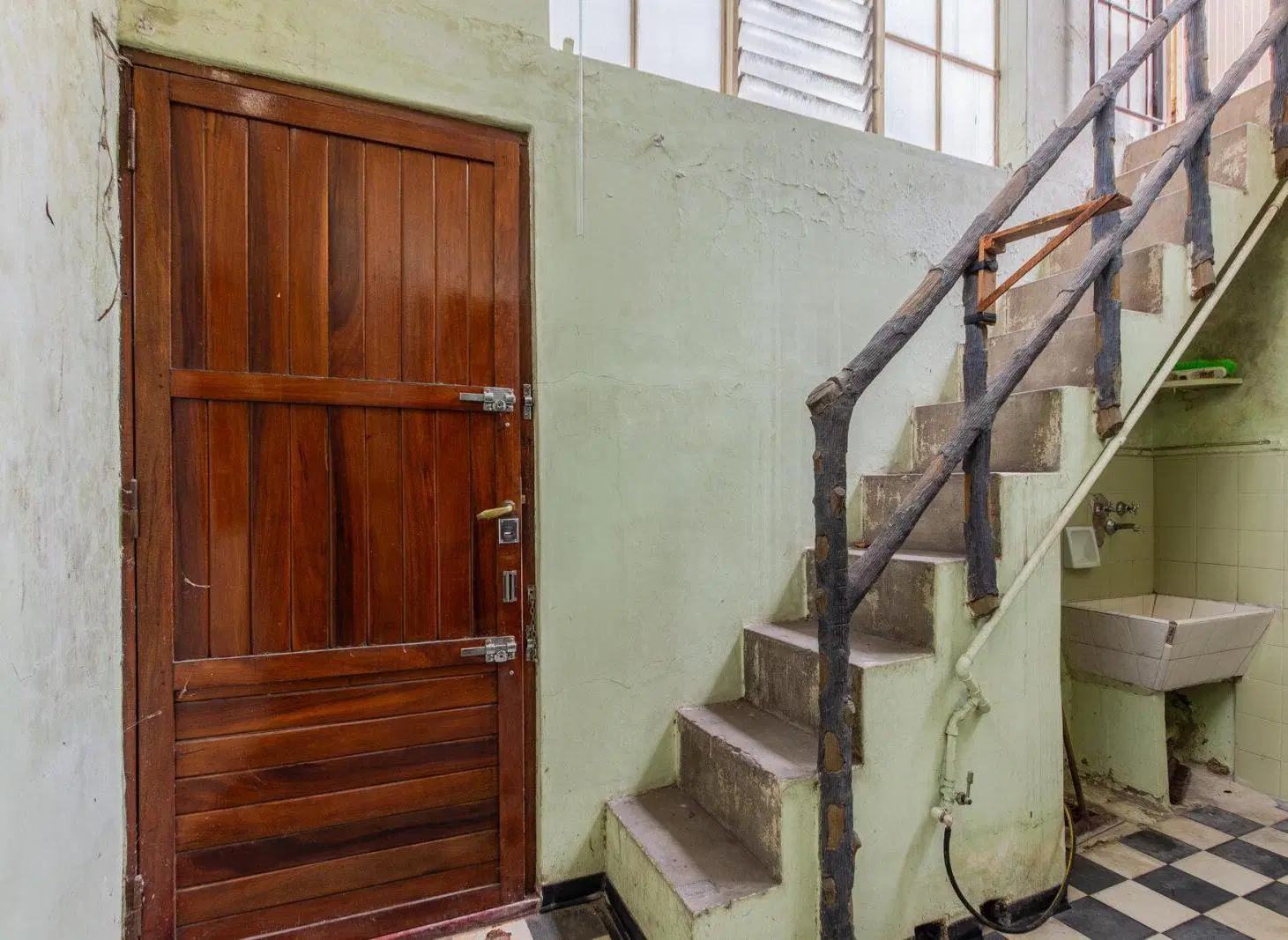 Venta. PH 4 ambientes. Terraza. Patio. A reciclar. Colegiales 3