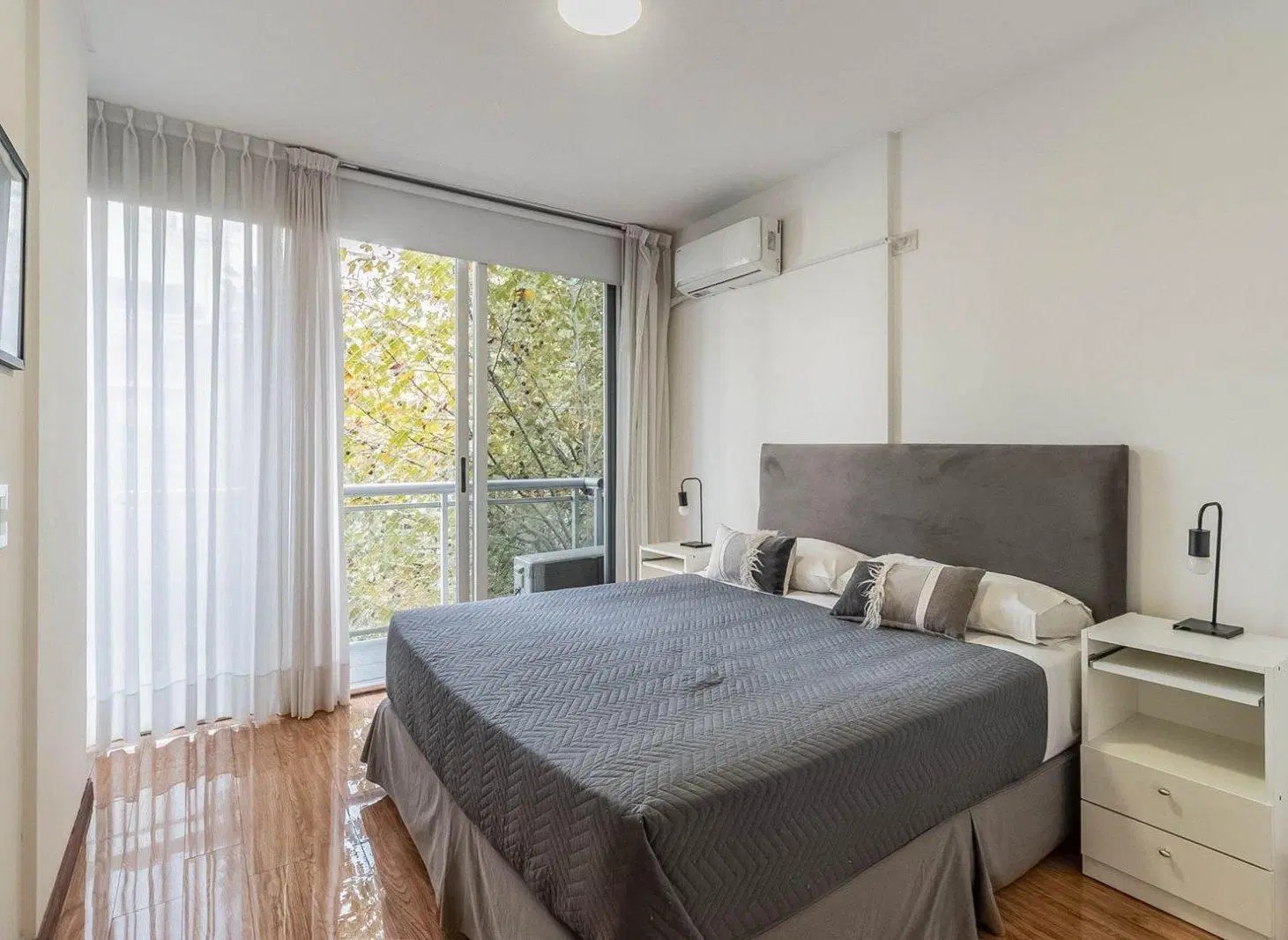 Departamento. 3 ambientes. Vestidor. Balcón amplio. Palermo Hollywood. Apto crédito. Apto profesiona 2