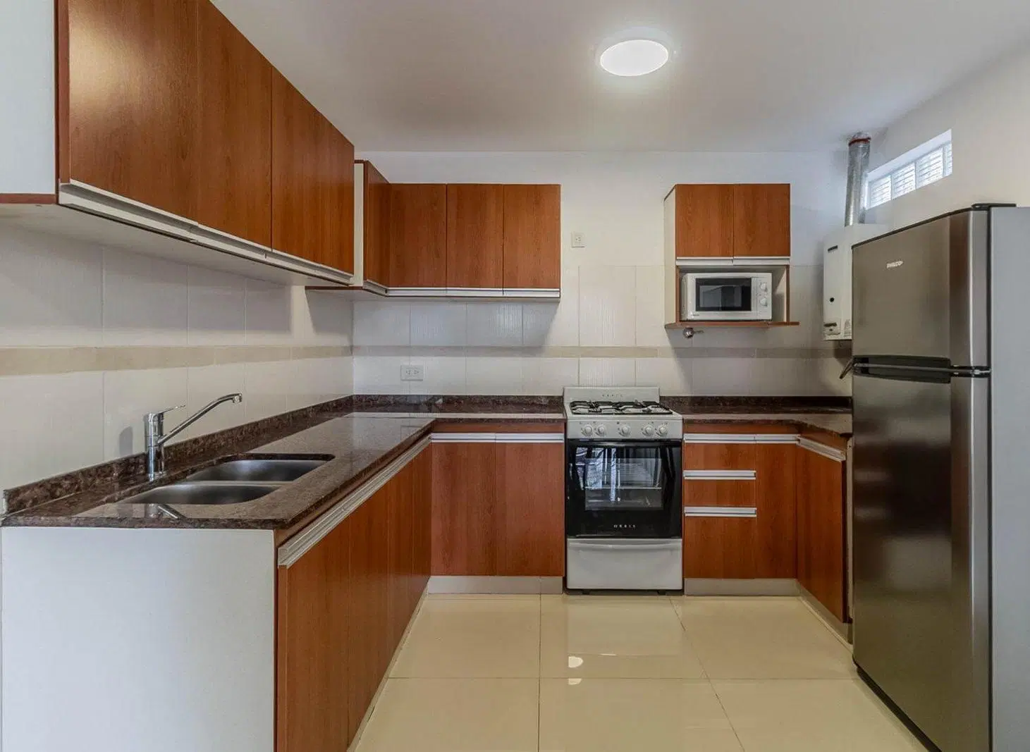 Departamento. 3 ambientes. Vestidor. Balcón amplio. Palermo Hollywood. Apto crédito. Apto profesiona 4