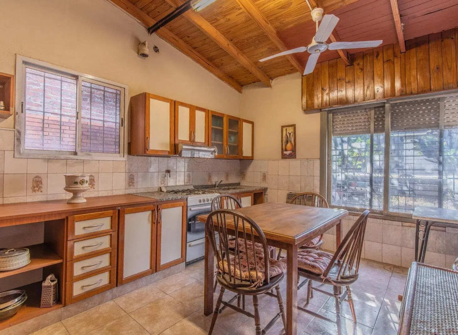 Venta en block. Varias unidades. Posibilidad subdivisión. Ideal inversor. Morón 3