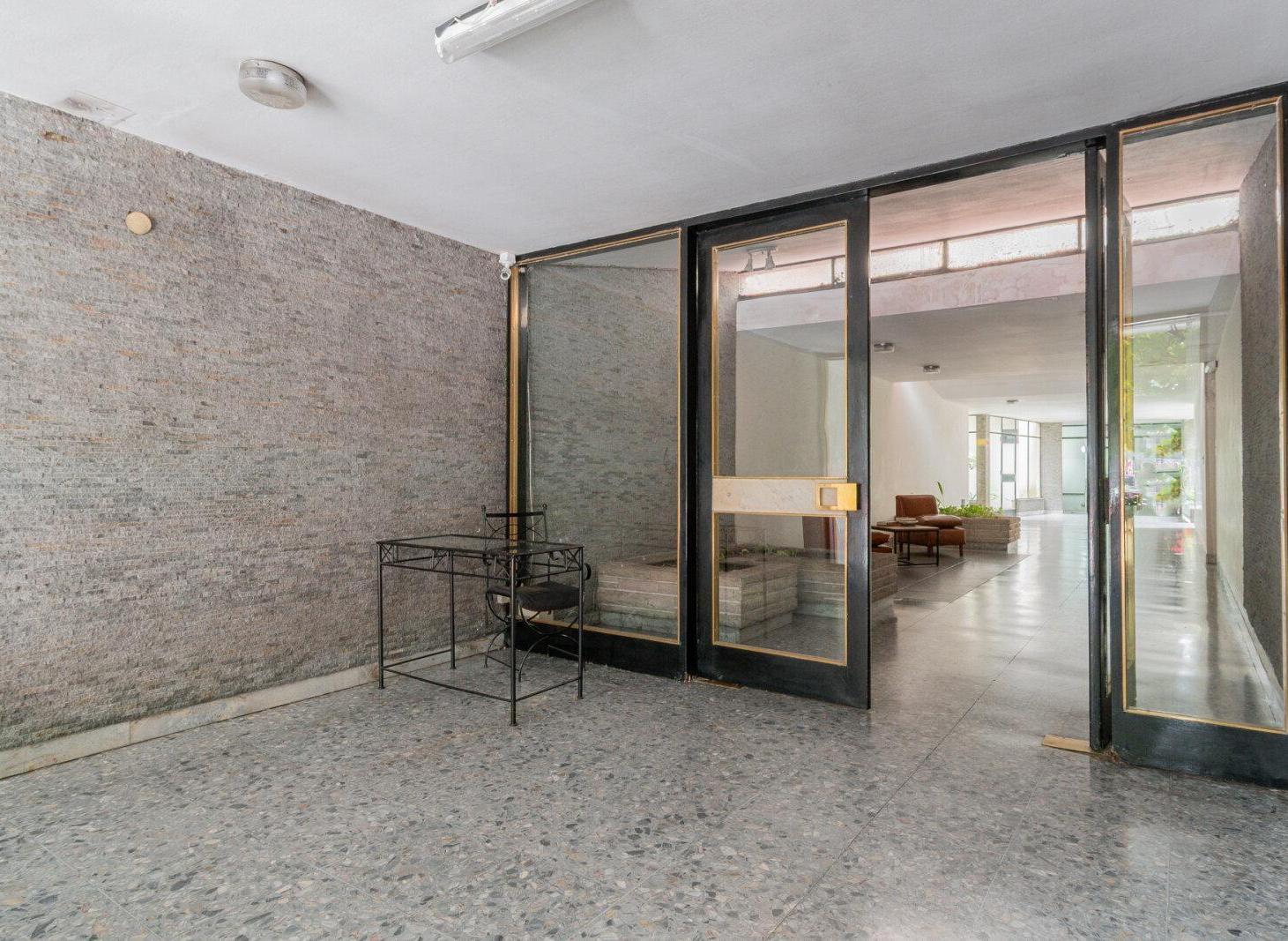 Venta. Departamento 3 ambientes. Luminoso. Apto credito. Palermo