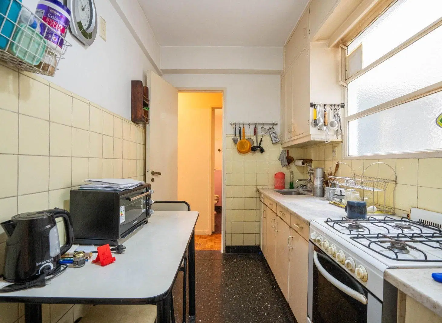 Venta. Departamento 4 ambientes. Apto crédito. Caballito 2