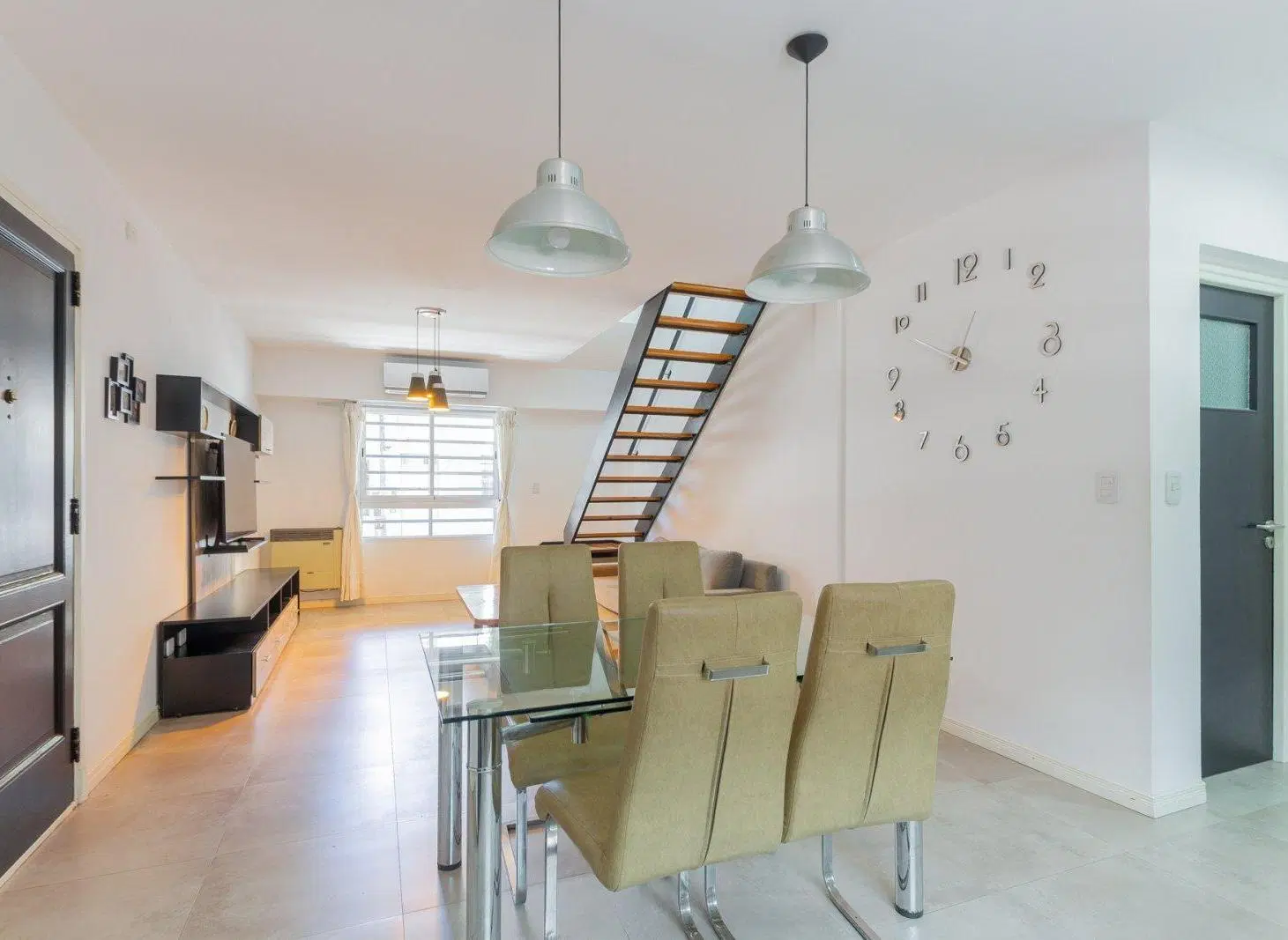 Venta PH 4 ambientes sin expensas con parrilla en Villa Urquiza. 4