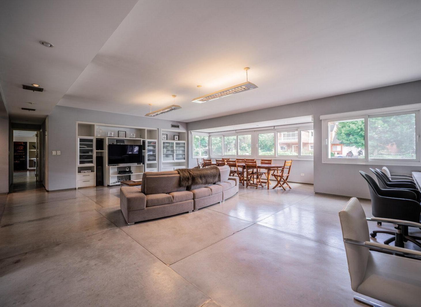 Foto de VENTA. CASA. 7 AMBIENTES. LUMINOSA. COUNTRY SAN DIEGO. MORENO, imagen 5