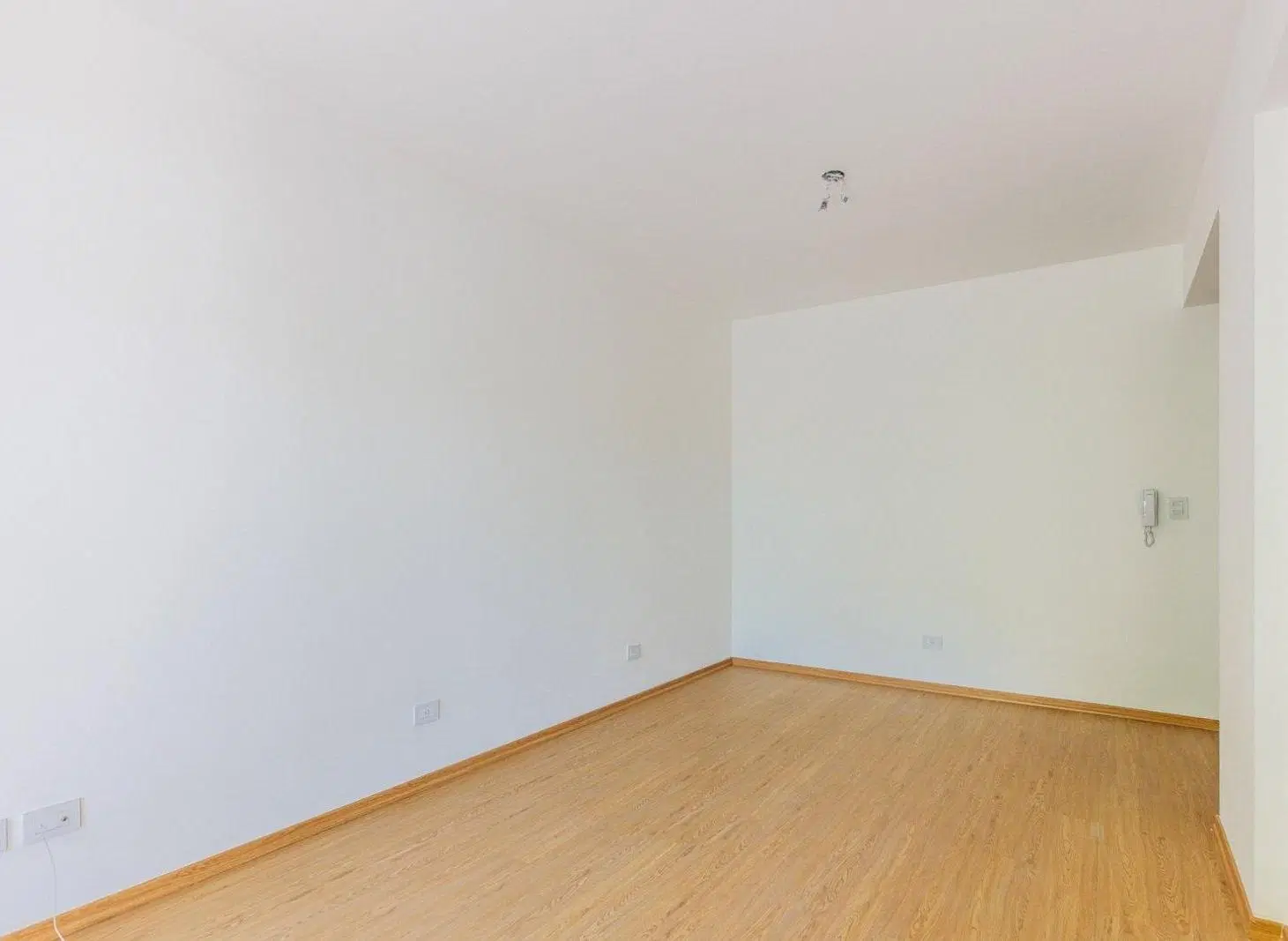 Venta. Apto Profesional. Apto crédito. A estrenar.  Balcon Terraza. Frente. Villa Ortuzar 5