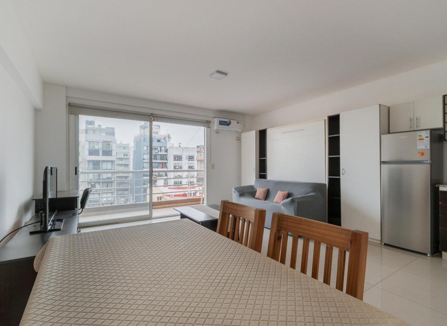 Foto de Alquiler Departamento Monoambiente Almagro, imagen 1