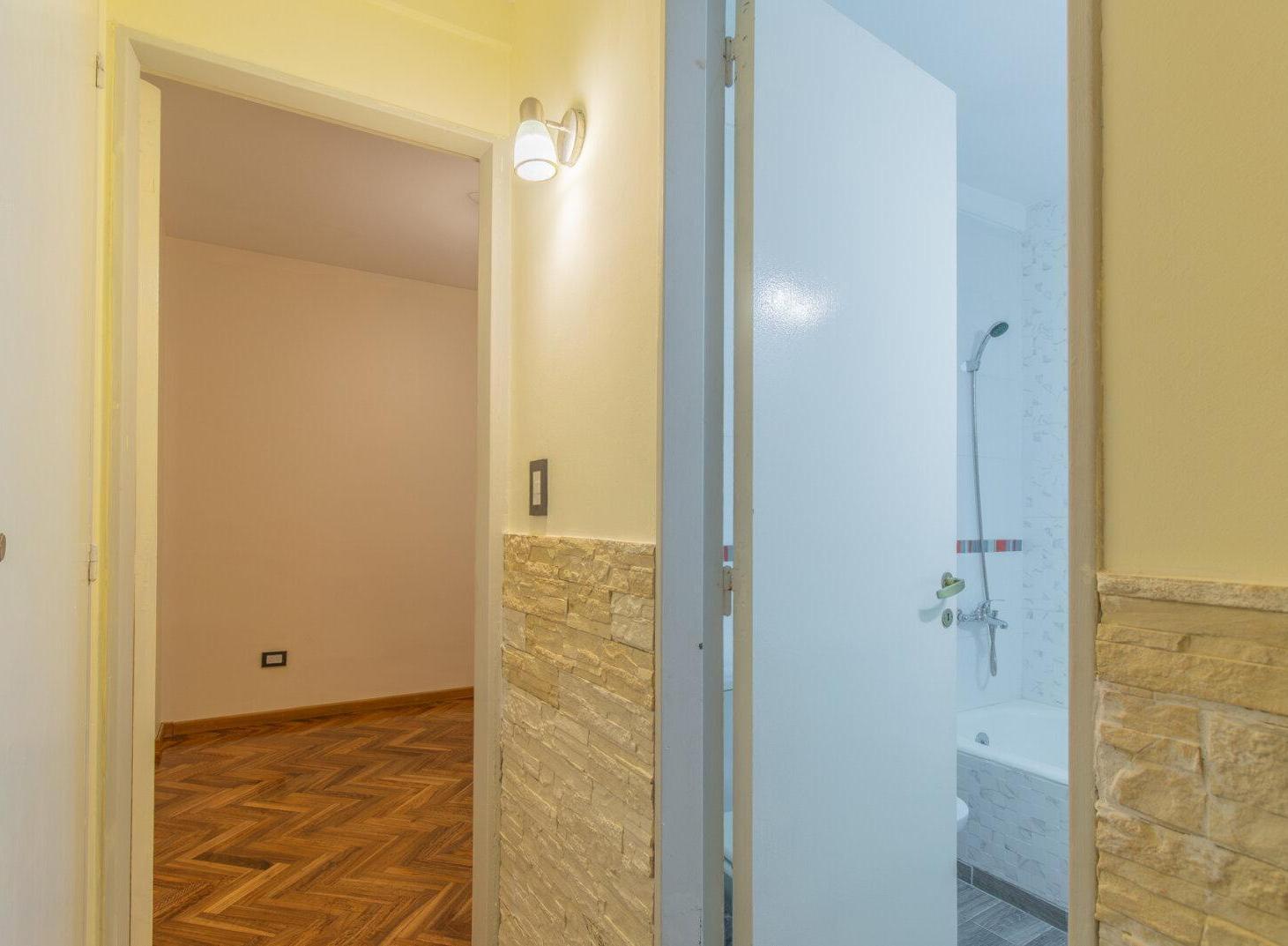 Venta. Departamento 2 ambientes reciclado. Apto crédito. Boedo
