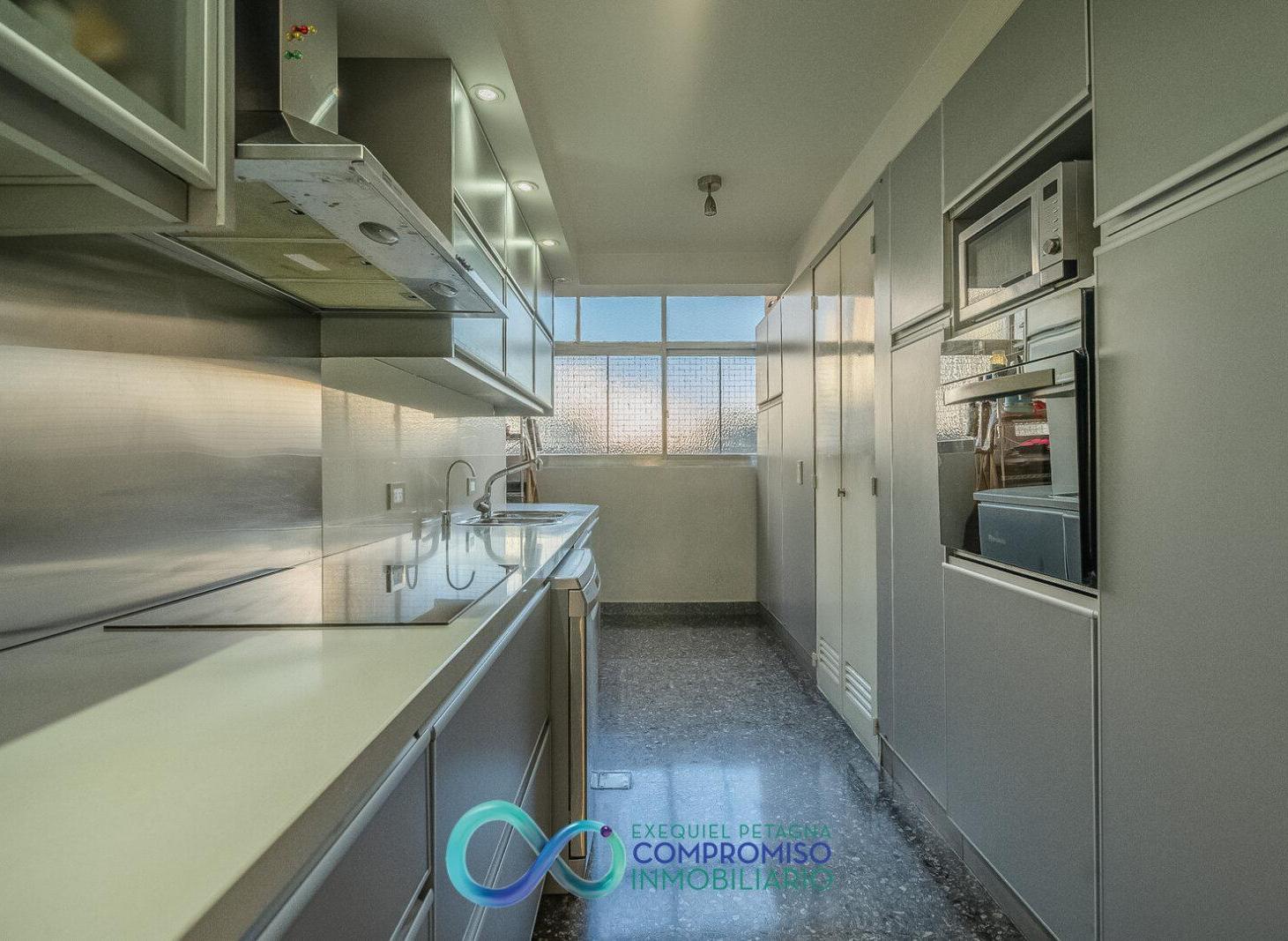 Venta. Depto 5 amb al frente c/cochera. Apto Credito. Recoleta