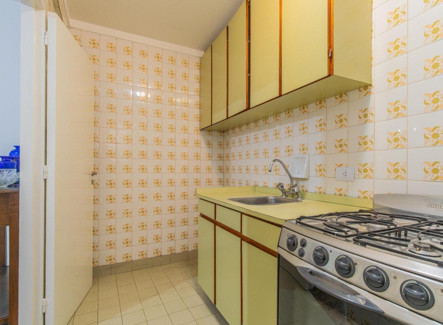 VENTA. DEPARTAMENTO 2 AMBIENTES. CON PATIO. RETIRO