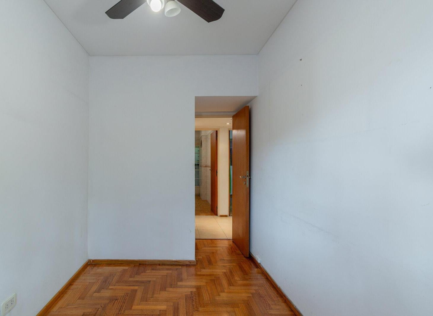 Venta departamento 4amb en Almagro con cochera