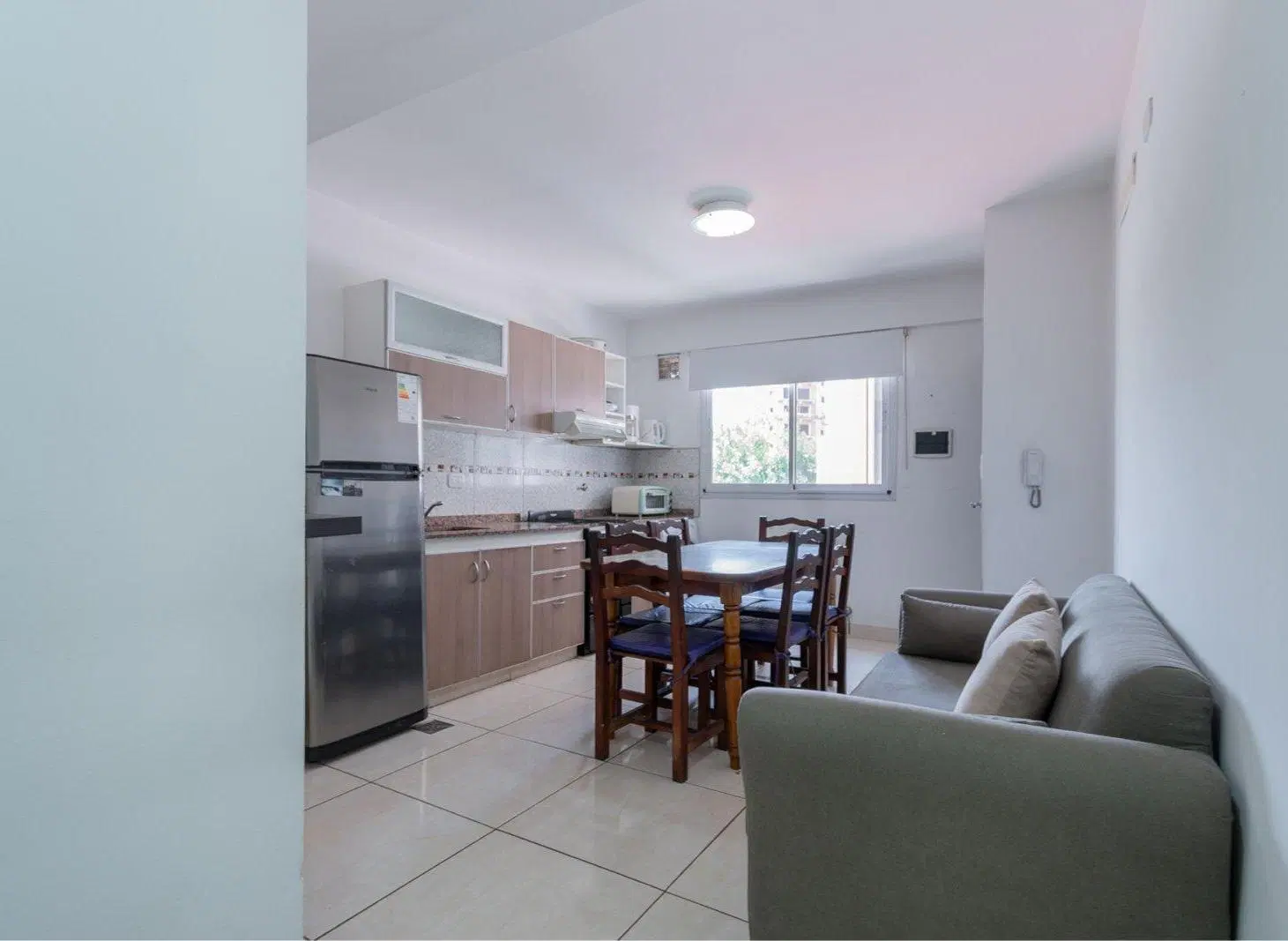 Venta departamento 2 ambientes con balcón en Lanús expensas bajas 2