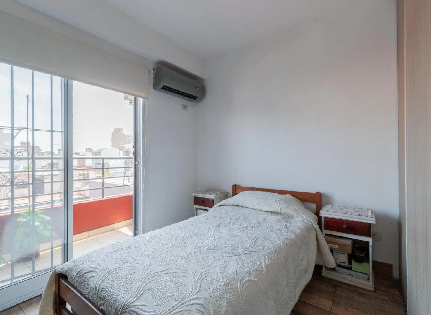 Venta departamento 2 ambientes con balcón en Lanús expensas bajas 4