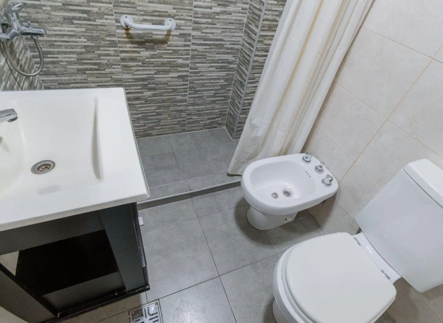 Venta departamento 2 ambientes con balcón en Lanús expensas bajas 8