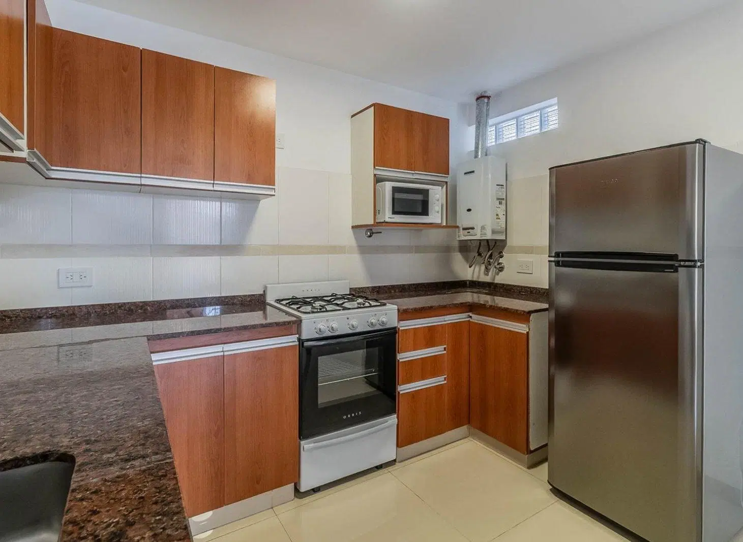 SEMIPISO 3 ambientes. Suite. Balcón amplio. Palermo Hollywood. Apto crédito. Apto profesional. Bajas 1