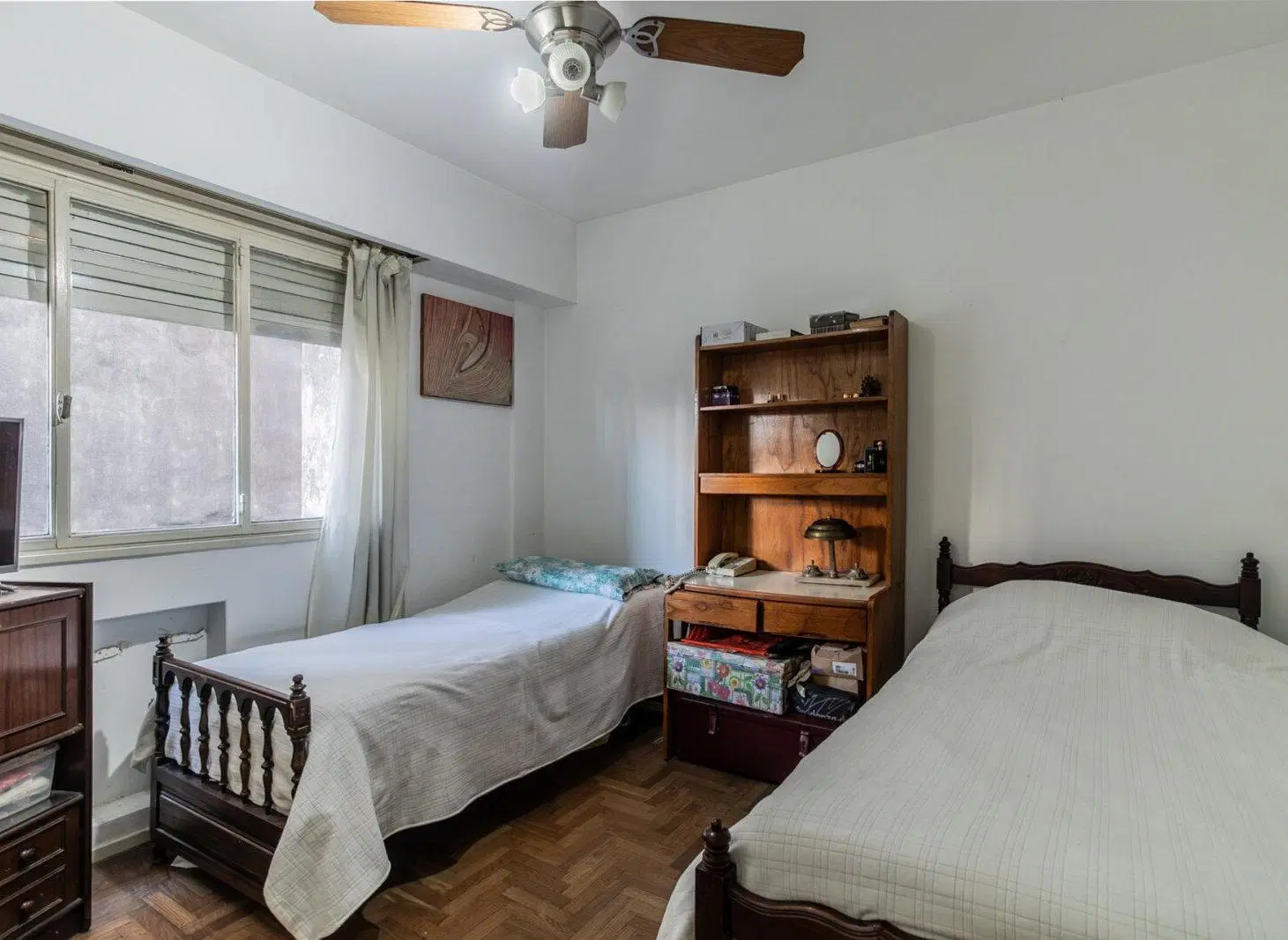 VENTA. DEPTO 3 AMBIENTES. CON DEPENDENCIA. BALVANERA 1