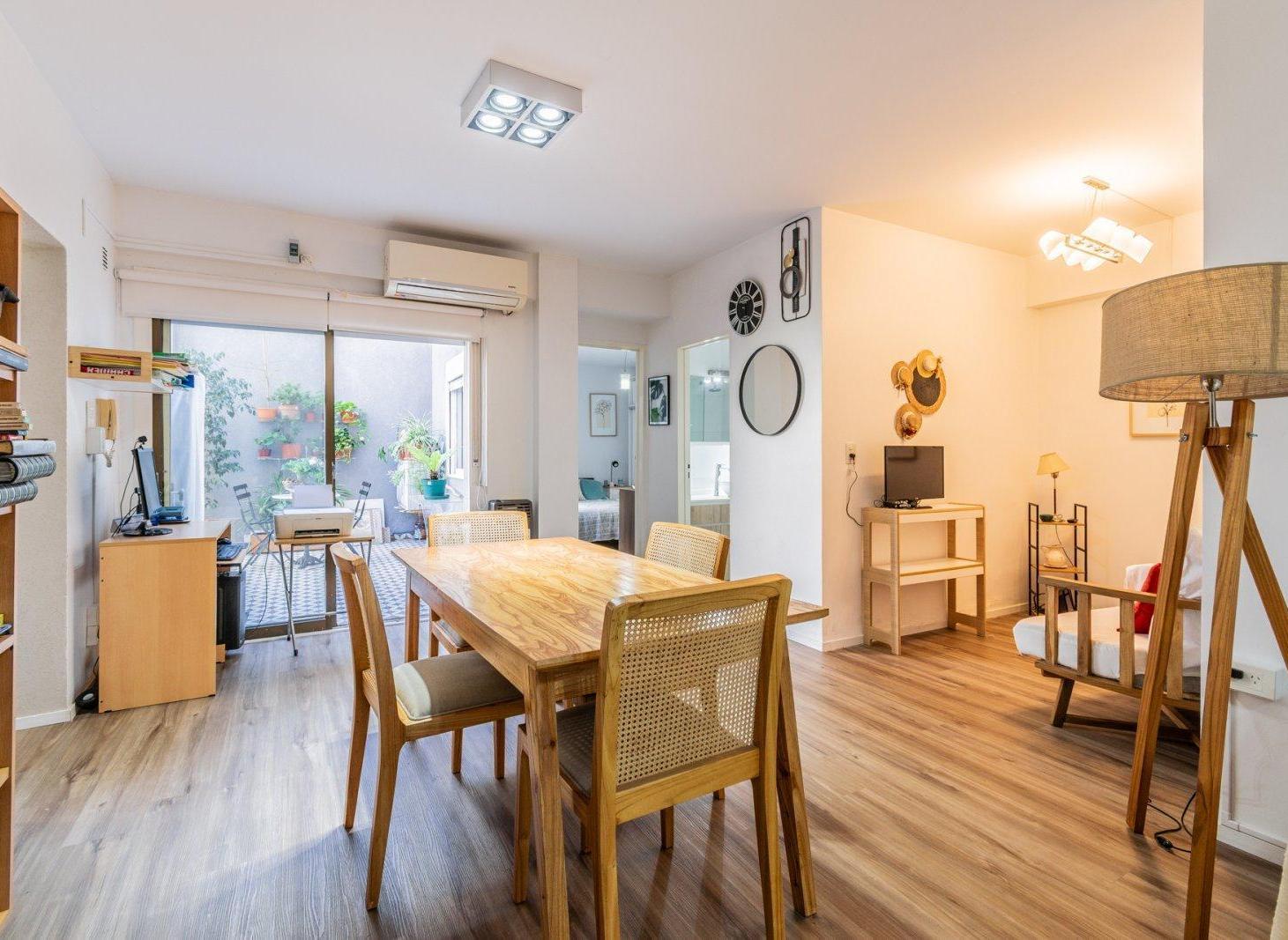 Foto de Venta. PH 2 ambientes. Oportunidad. Cochera. Saavedra, imagen 1