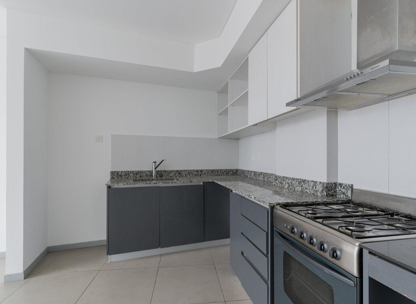 Foto de Venta. Depto 2 ambientes estrenar. Apto credito. Flores, imagen 1