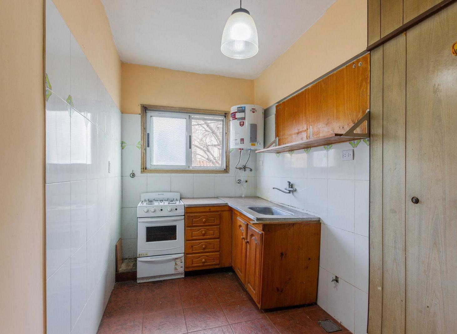 Foto de VENTA. DEPARTAMENTO 2 AMBIENTES. APTO CREDITO. FLORESTA, imagen 2