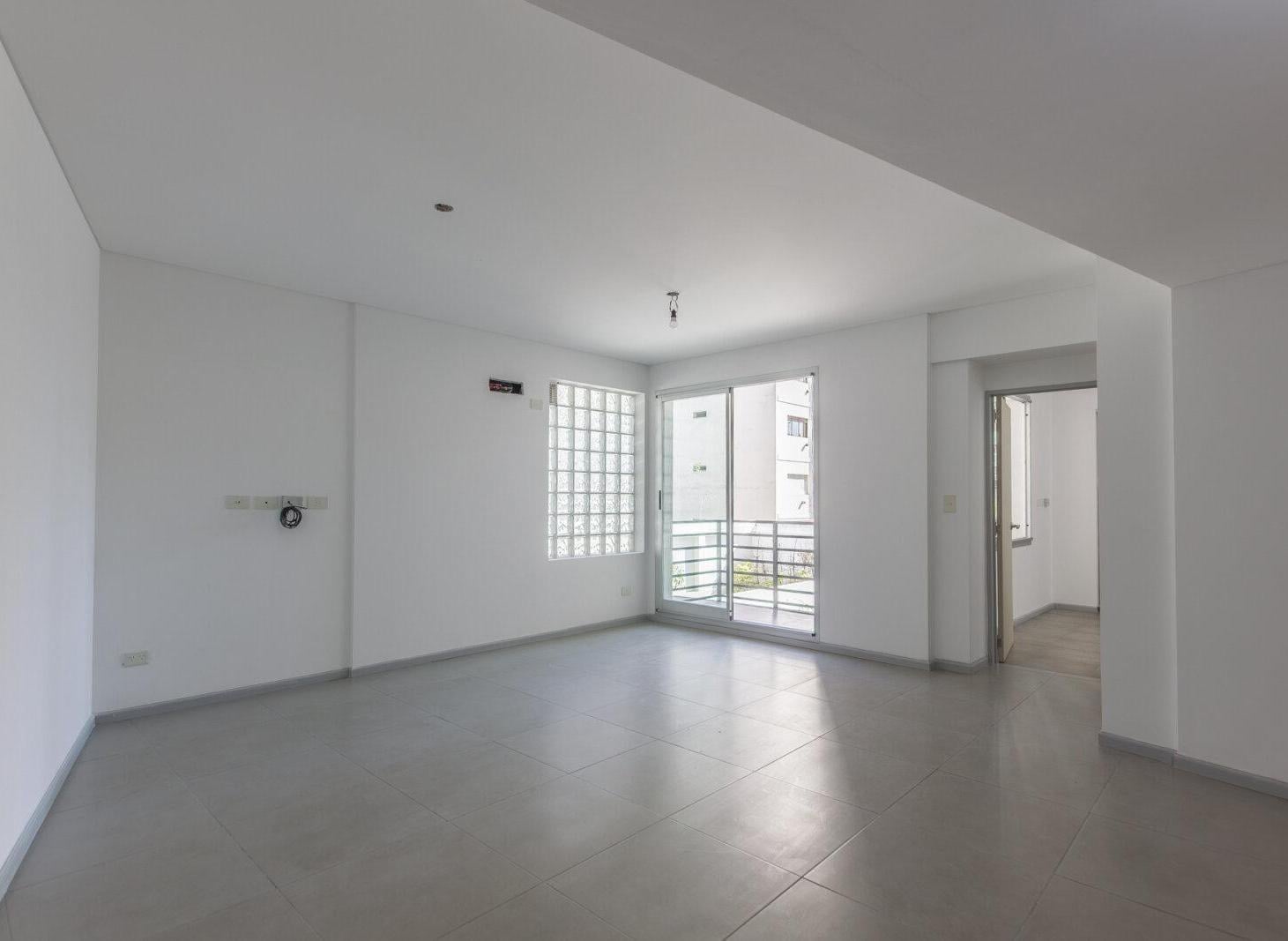 Foto de Venta. Depto 2 ambientes a estrenar. Apto crédito. Flores, imagen 2